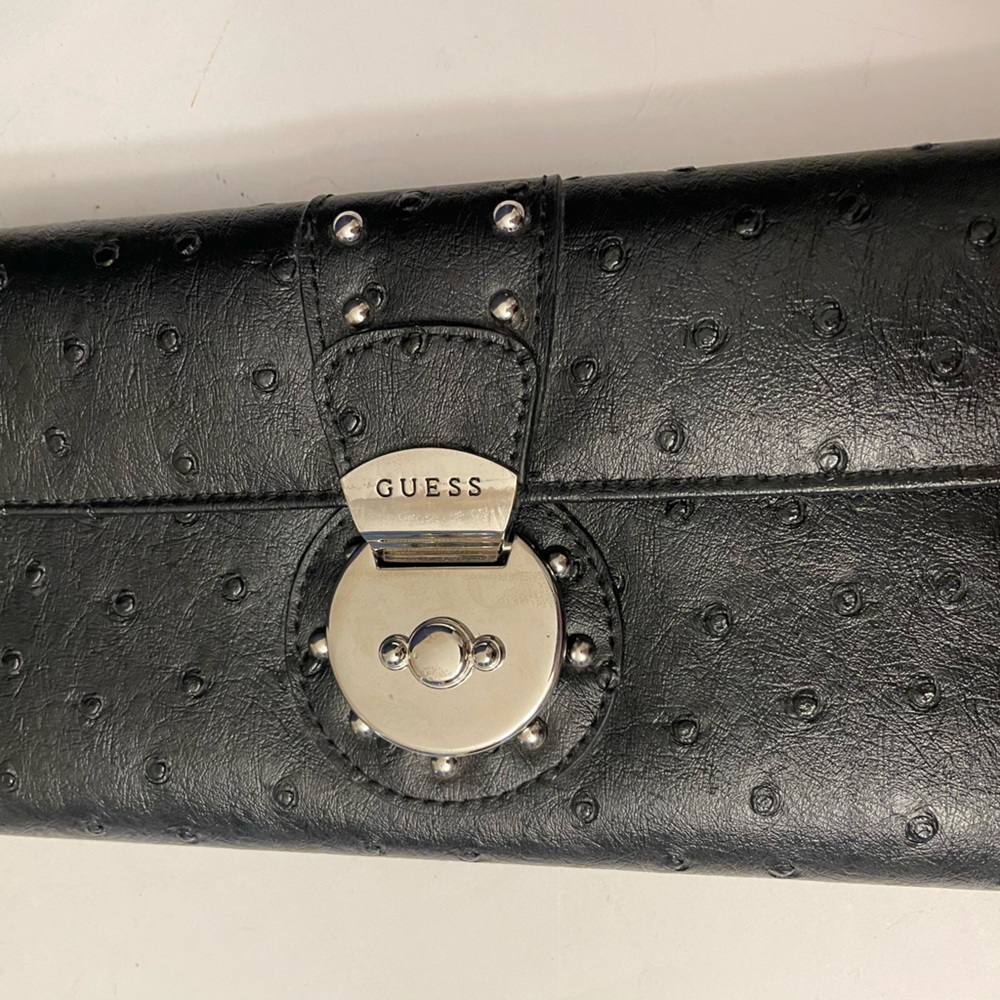 Guess Wallet